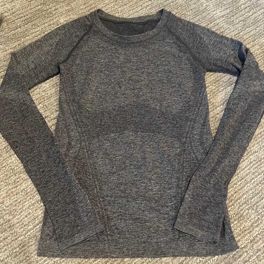 Athleta top